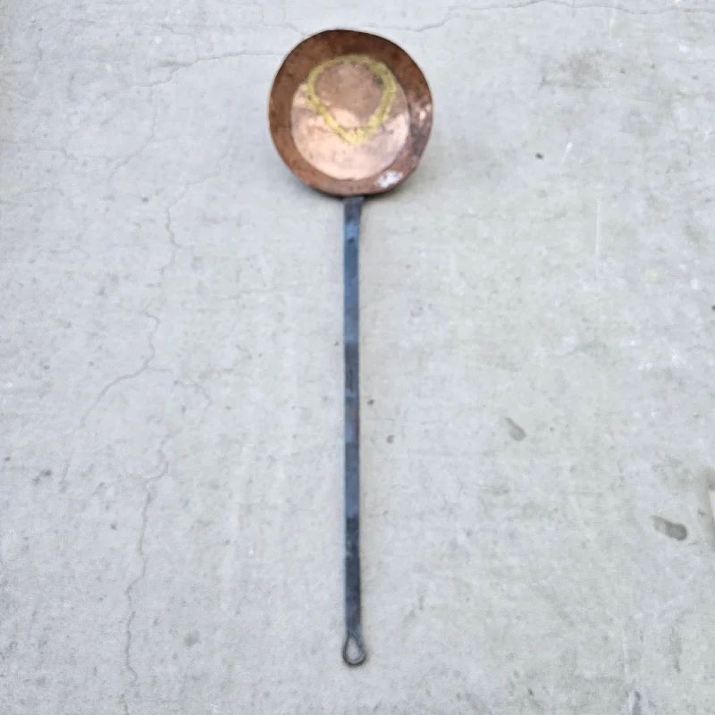 Industrial Emergency Lighting for Safety in FactoriesLong Handled Antique Copper Pan