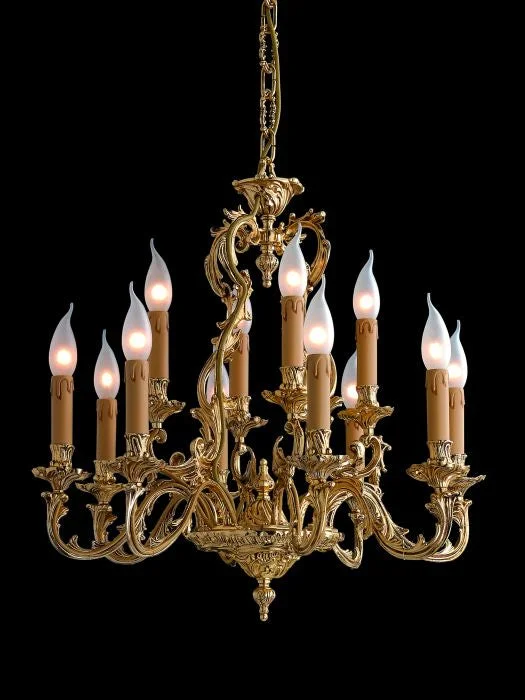 Chandeliers with Frosted Glass for a Softer Light Diffusion9 Light Chandelier