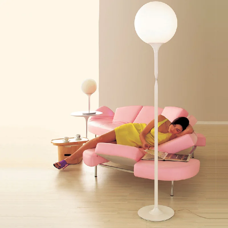 Adjustable Height Floor Lamp for Versatile Lighting NeedsCastore Floor