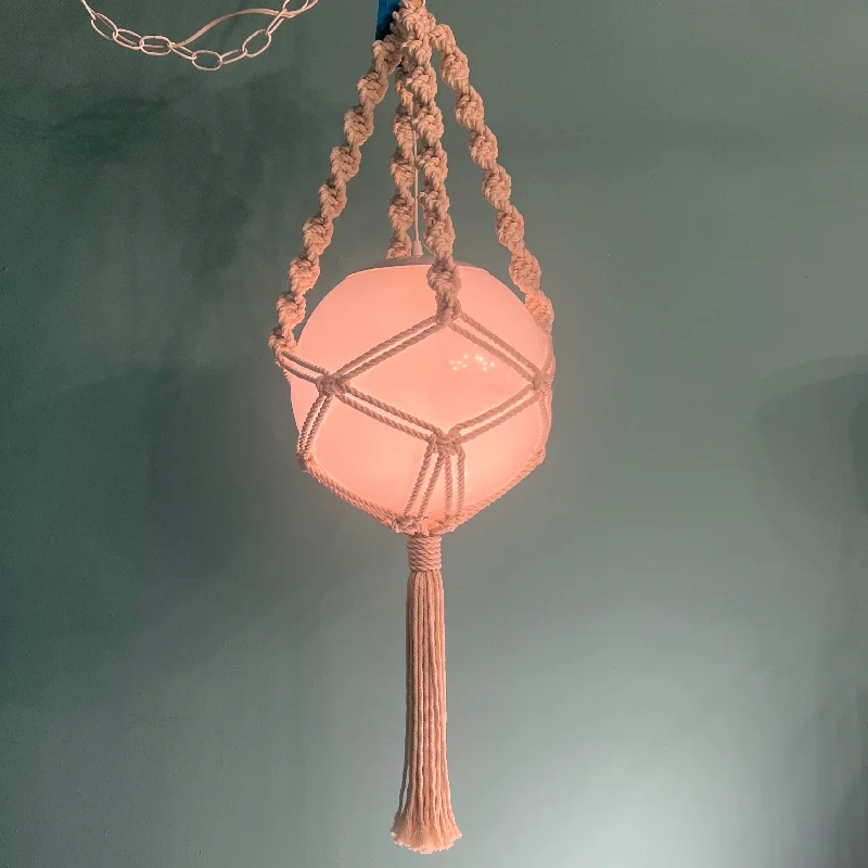 Art Deco Ceiling Lights with Geometric Patterns and Metallic FinishesMacrame Globe Swag Pendant